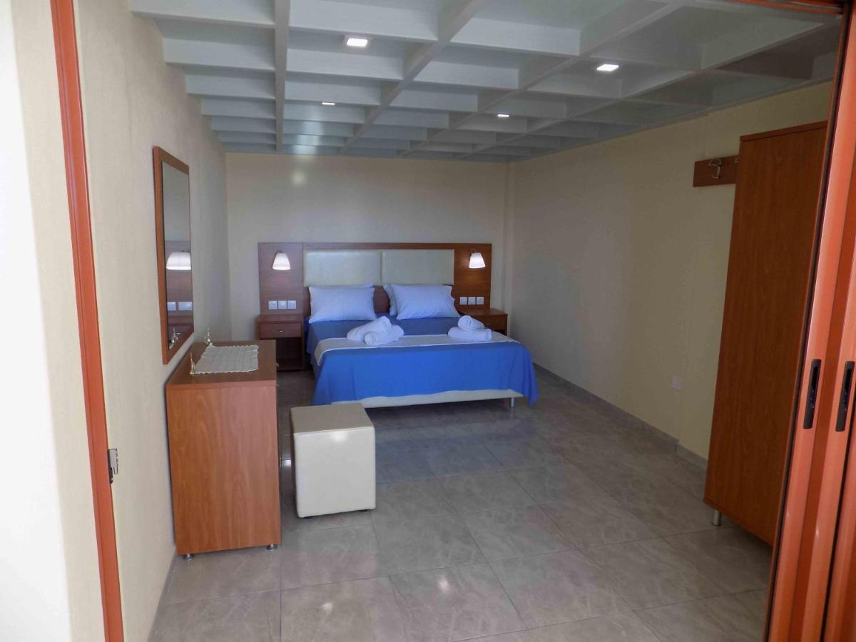 Ferienwohnung Rhodon House Skiathos-Stadt Exterior foto